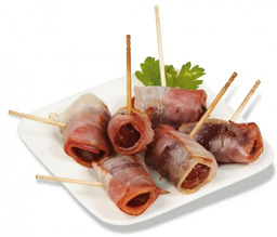 datiles con bacon ( 6 stuks)