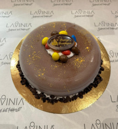 Gele m & m taart  Gele m & m taart