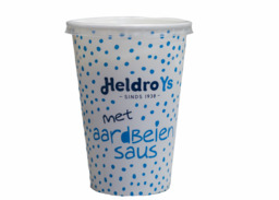 Heldro ijs Beker Wit met aardbeiensaus doos 11 stuks Heldro ijs Beker Wit met aardbeiensaus doos 11 stuks